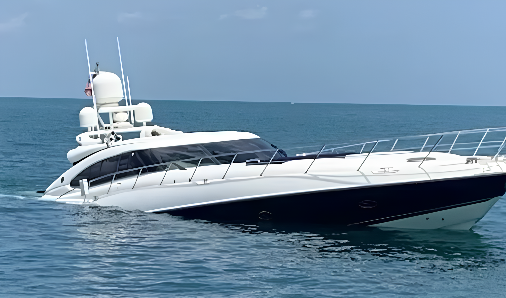 Luxusyacht laeuft vor schweizerischem Hafen auf Grund – der Fund an Bord ueberrascht selbst Experten